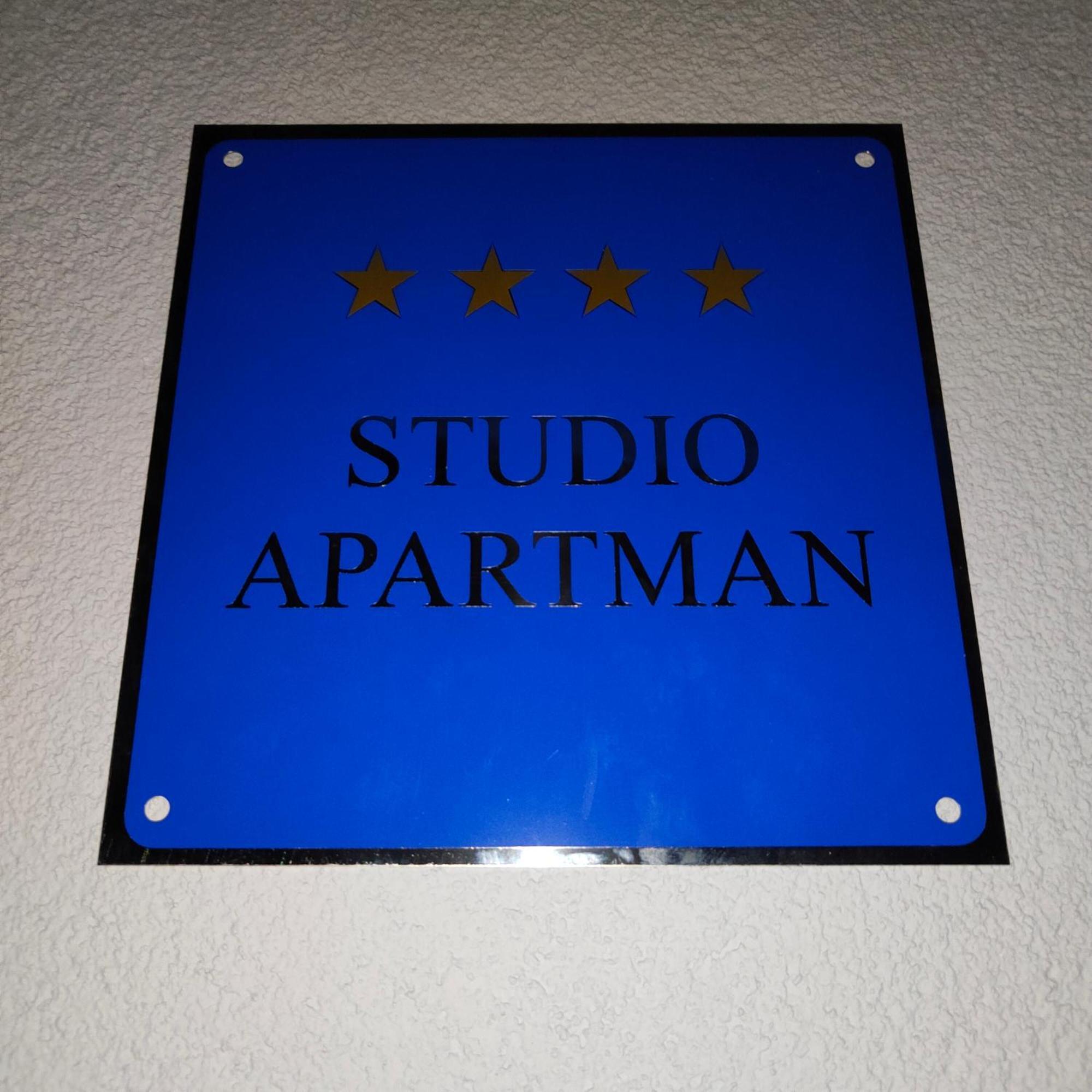 Apartmani Sun & Moon 别洛瓦尔 外观 照片